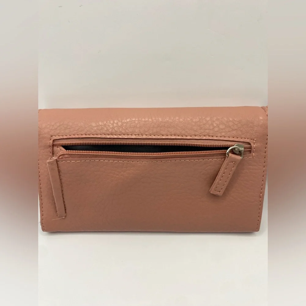 Tahari Mirror RFID Wallet